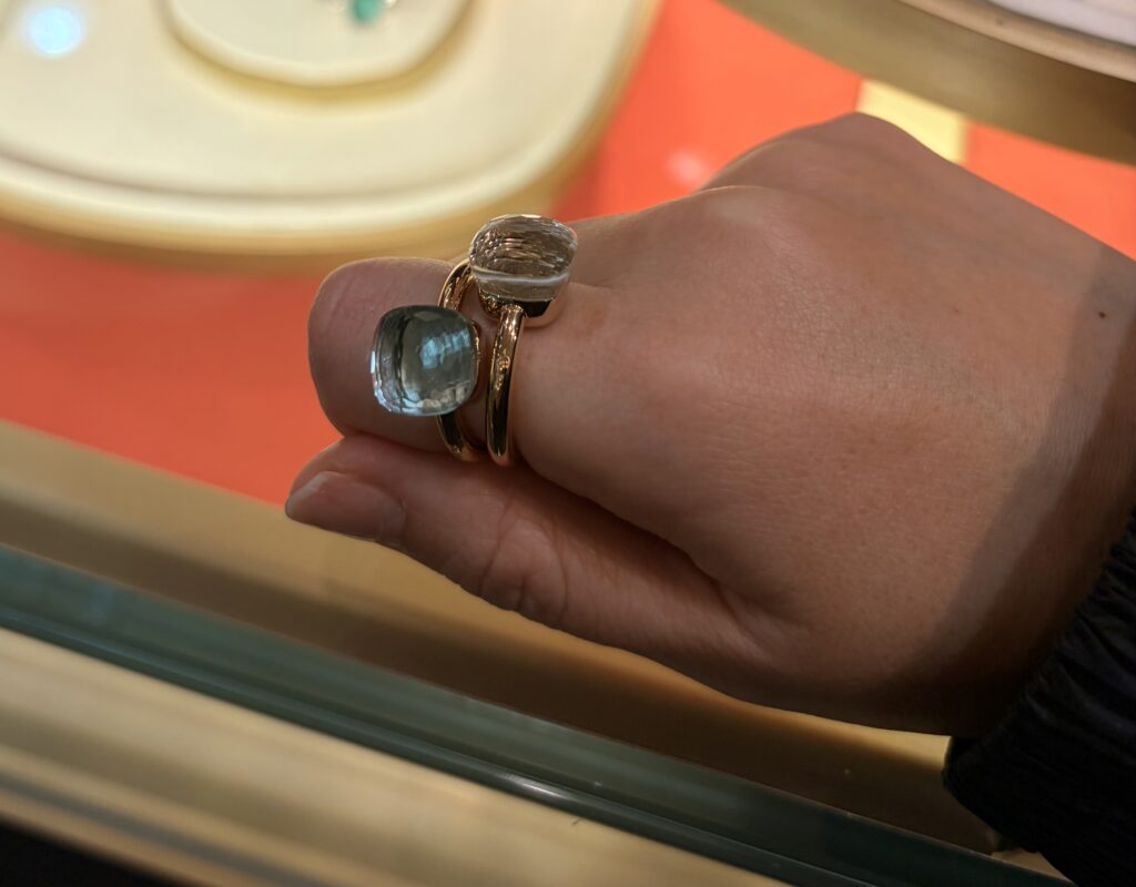 ポメラート ヌード プラシオライト ブルートパーズ 試着